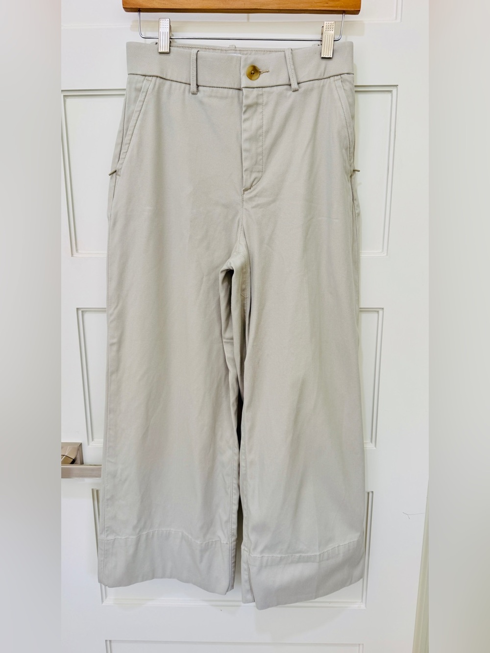 SPANX Supersmooth Stretch Twill Cropped Wide Leg Pants in Bone S like new